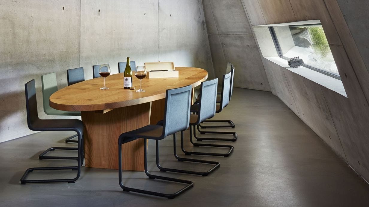 Полиуретановый консольный штабелируемый стул VITRA .05 ARCH-00008429 - Вид №1