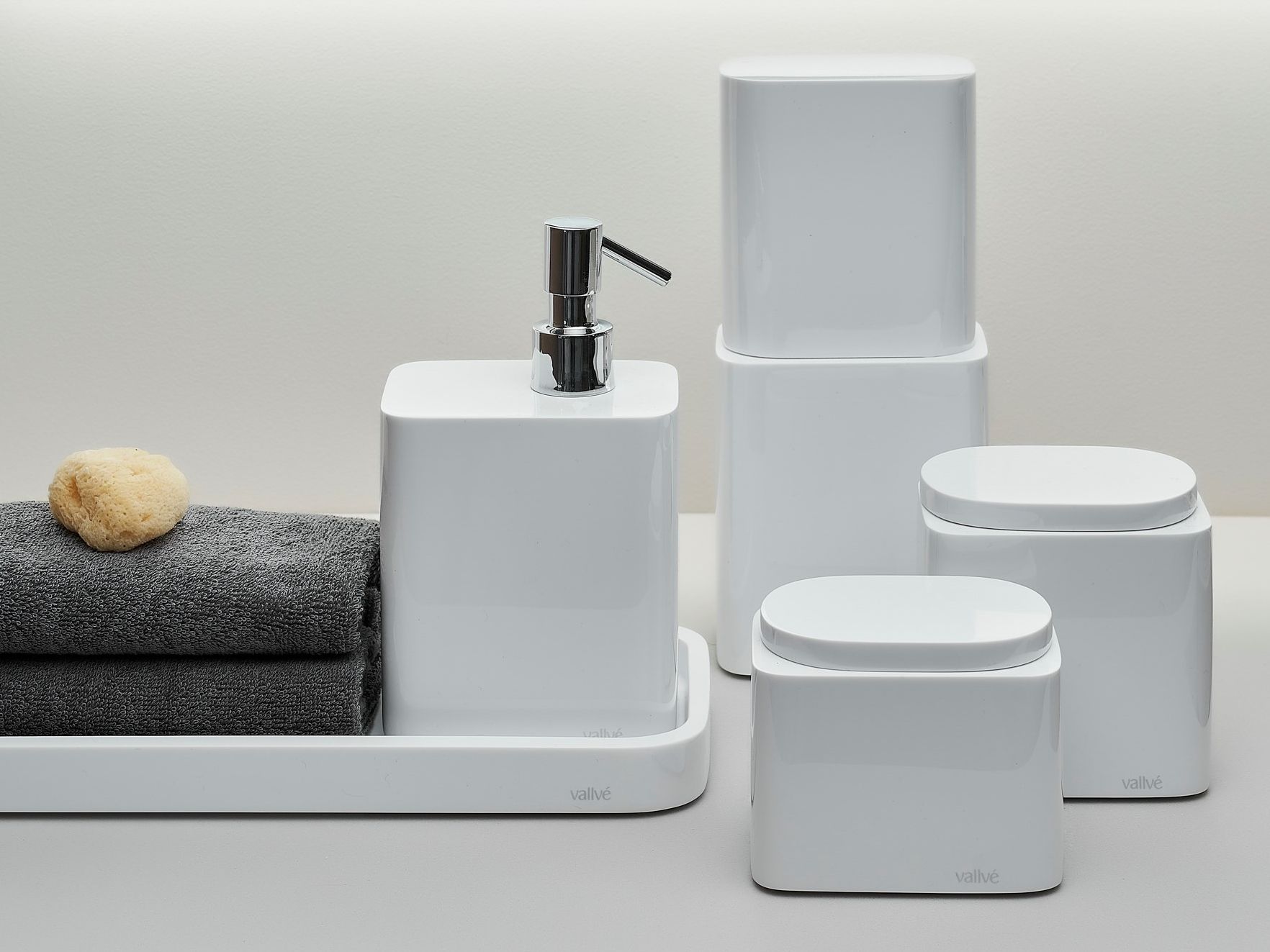 Диспенсер для мыла из смолы Vallvé набор ARCH-00107453 - Вид №1