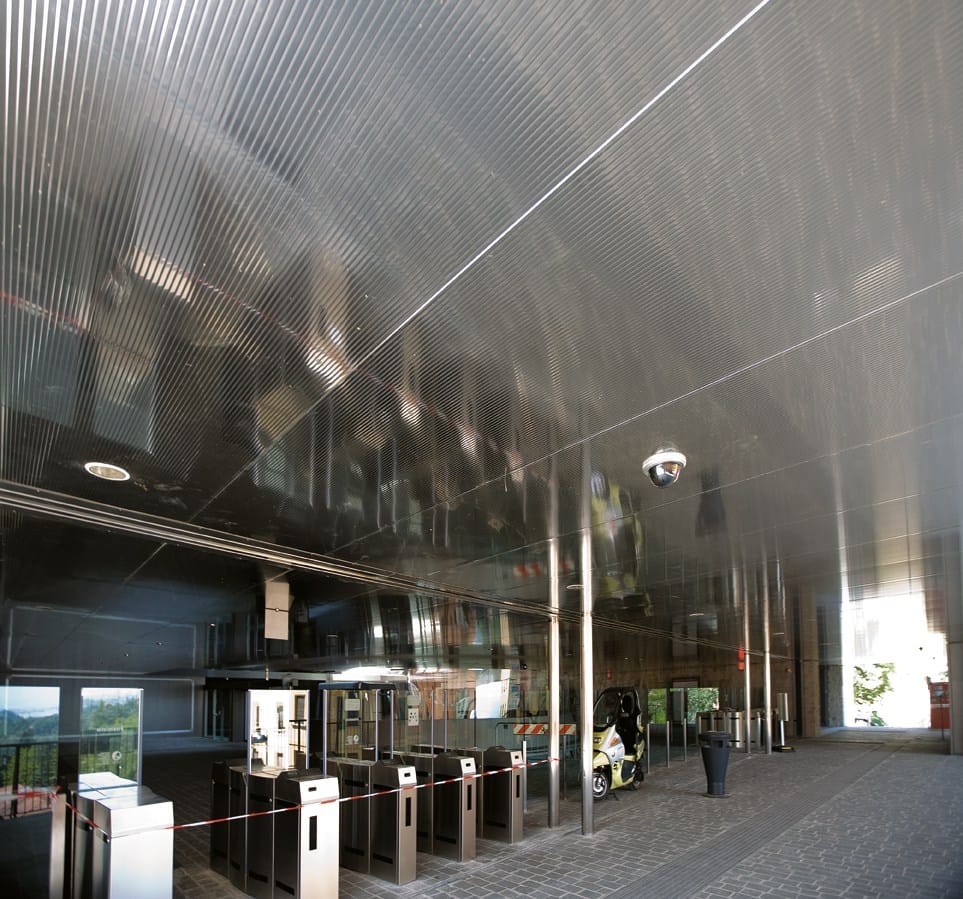 Изолированная металлическая панель для фасада ELCOM SYSTEM ТЕРМОПАРЕТЫ® ARCH-00037807 - Вид №128