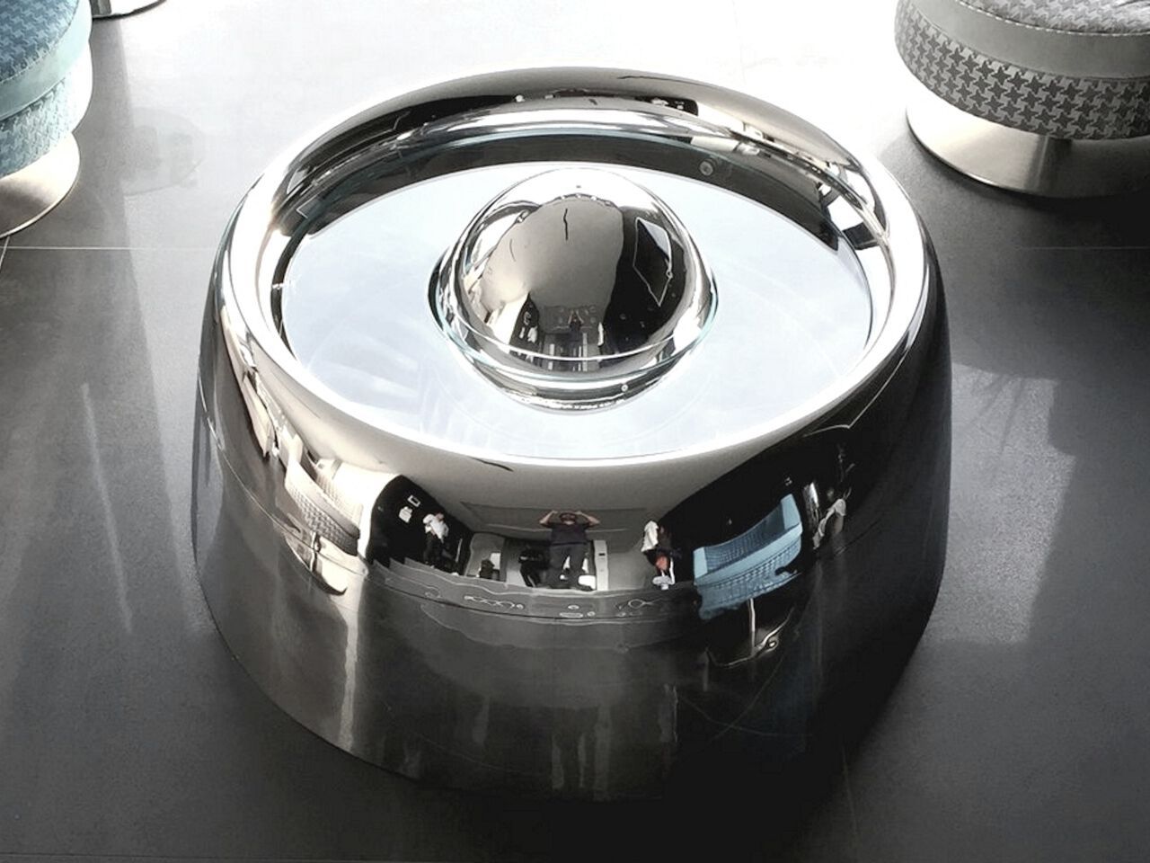 Круглый журнальный столик Arteinmotion AIR-TAV0134 ARCH-00121291 - Вид №1