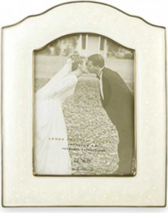 10557158 Lenox Рамка для фото Lenox "Чистый опал" 13х18см Фарфор костяной