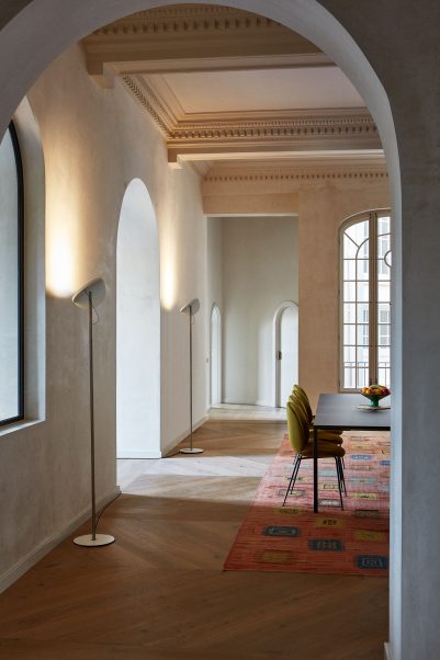 053718 Торшер P190 бело-никелевый Marset Copernica 