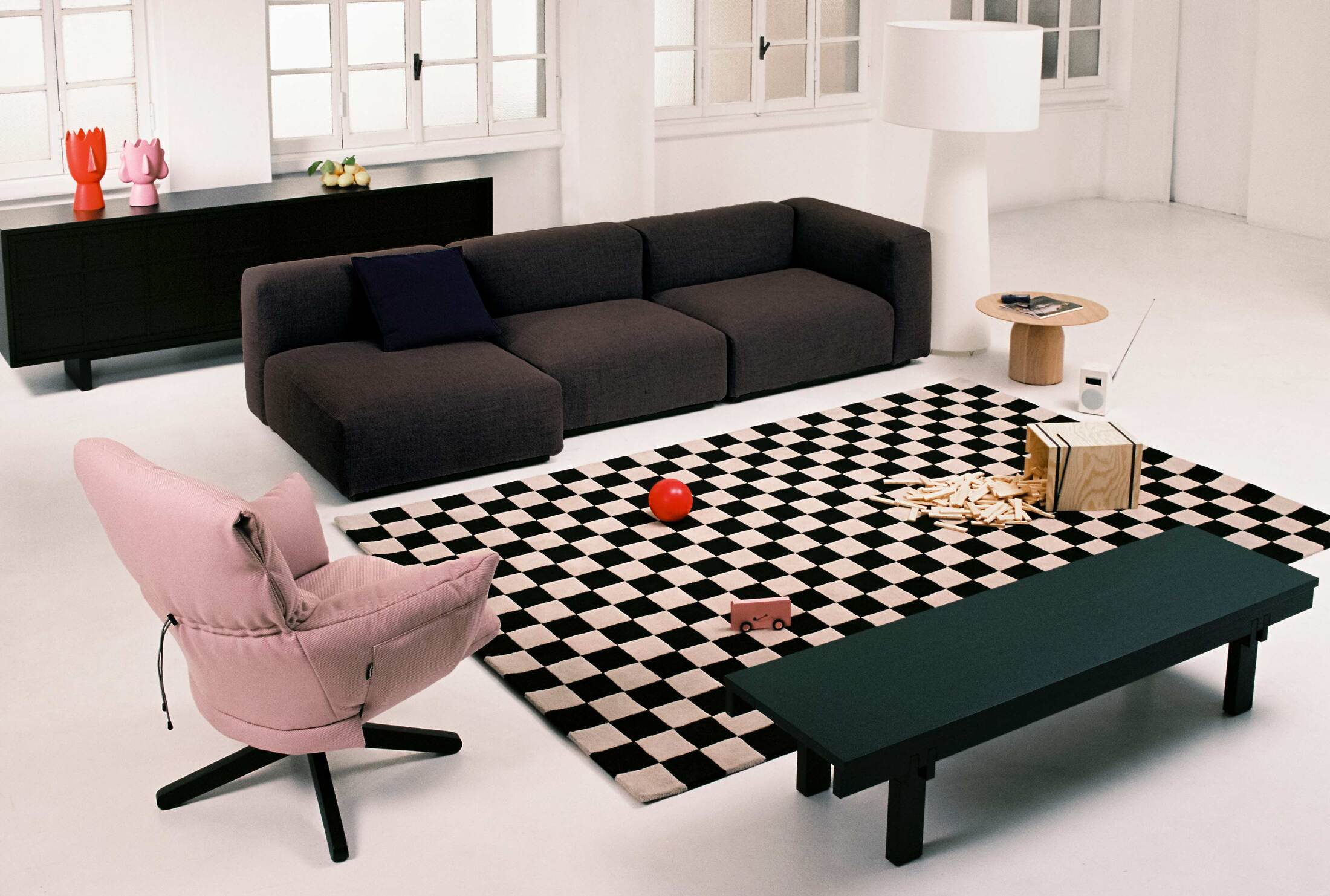 Шерстяной ковер с геометрическим рисунком CAPPELLINI FYRKANT ARCH-00077668 - Вид №1