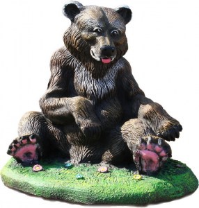 11143 МЕДВЕДЬ на полянке, скульптура из бетона LAB.Space  - Вид №2