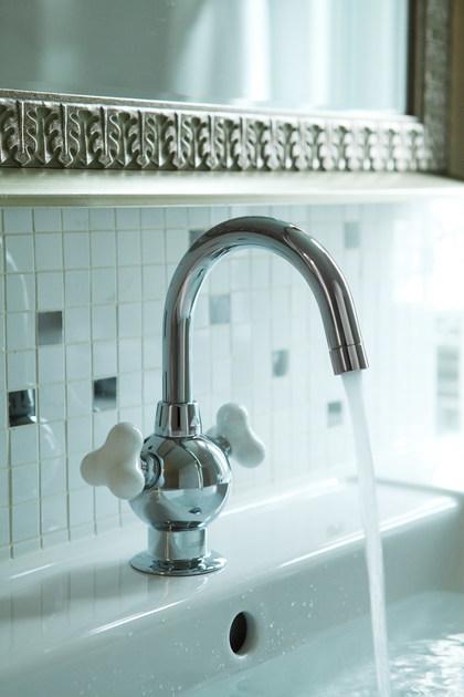 JUSTIME Смеситель для раковины из хромированной латуни на одно отверстие Story sun-id-1391080 - Вид №1