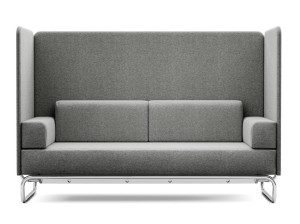 Диван с высокой спинкой