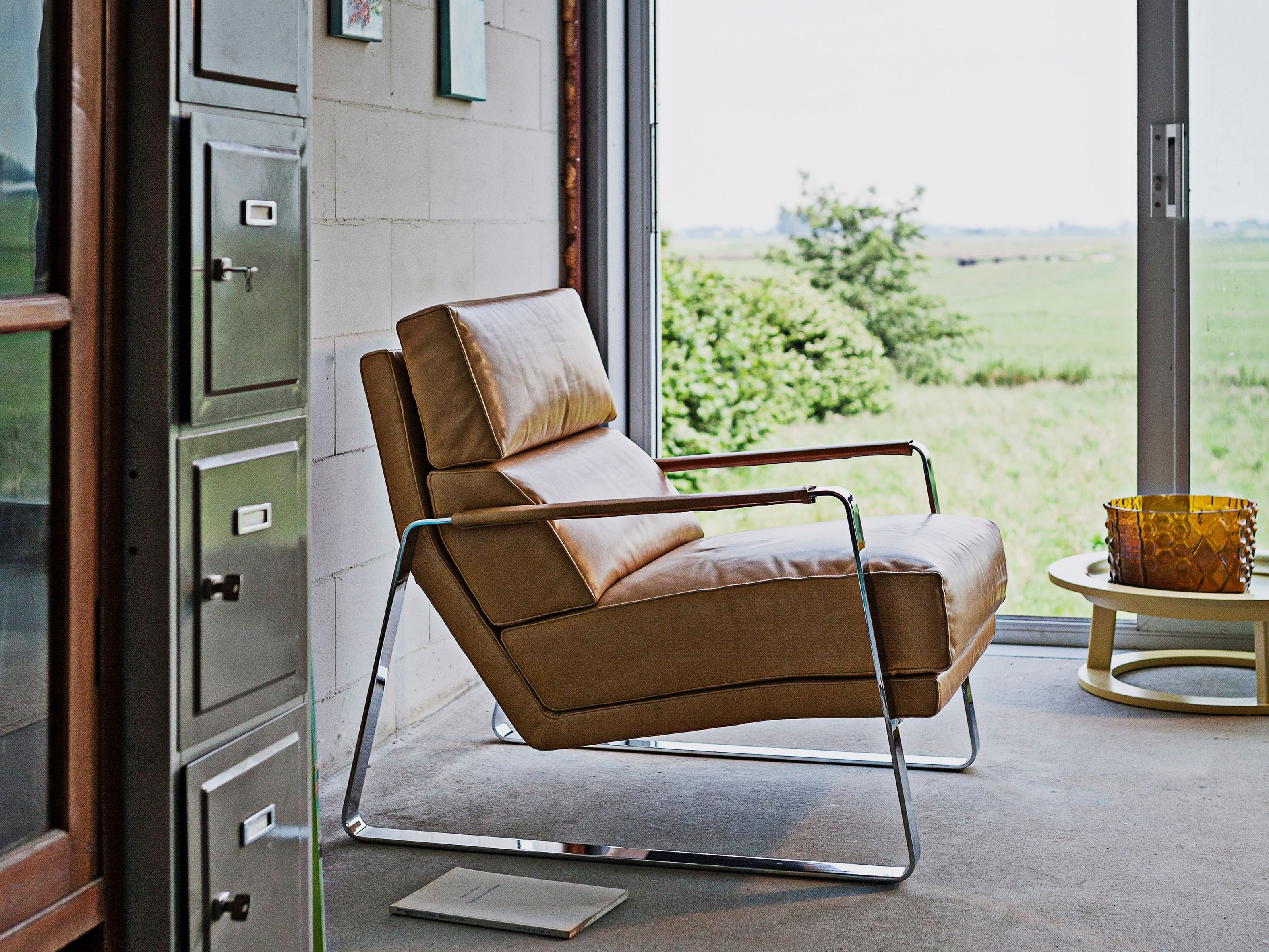 Кожаное кресло с подлокотниками Linteloo Kone ARCH-00083186 - Вид №4