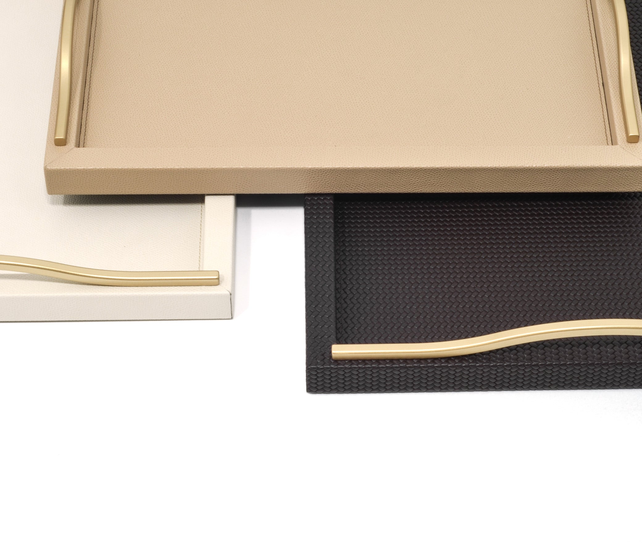 Поднос Onda - 50x37 см/металл-отделка_сатин-латунь/тканая кожа_кремовый Pinetti G5.1338.061.027 - Вид №2