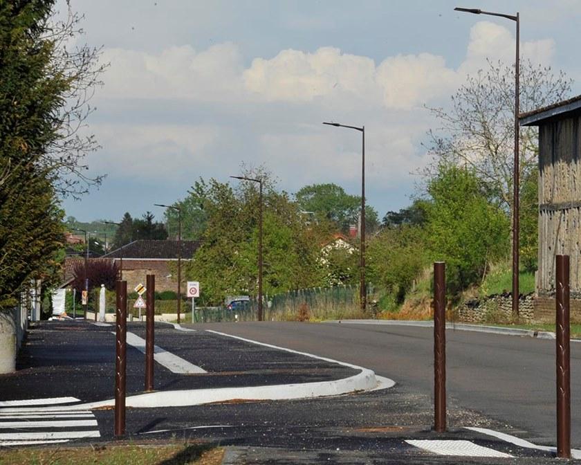 Стальной столбик столбика Strium Santreyd sun-id-1350453 - Вид №1