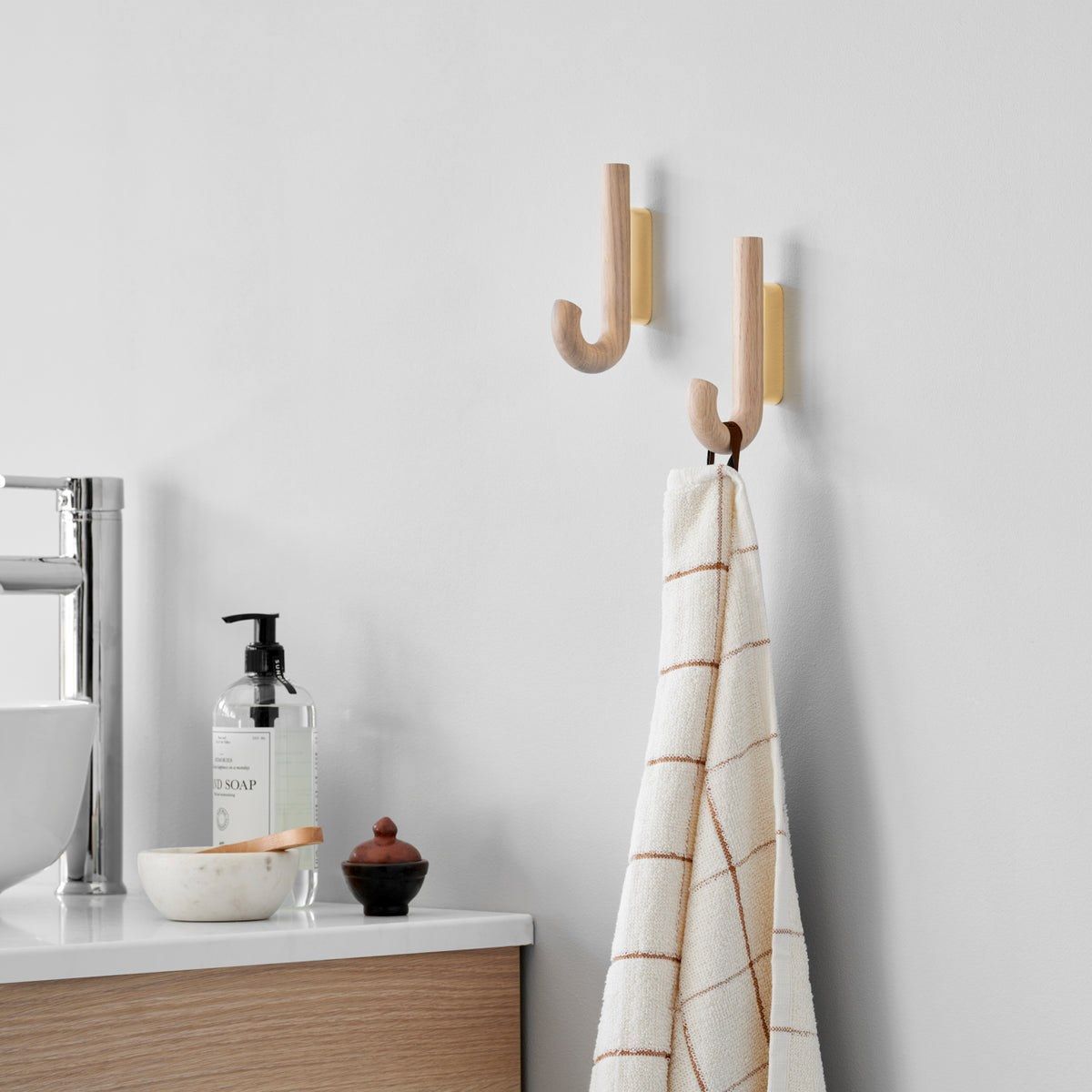 Вешалка из дуба Gejst Крючок ARCH-00111225 - Вид №16