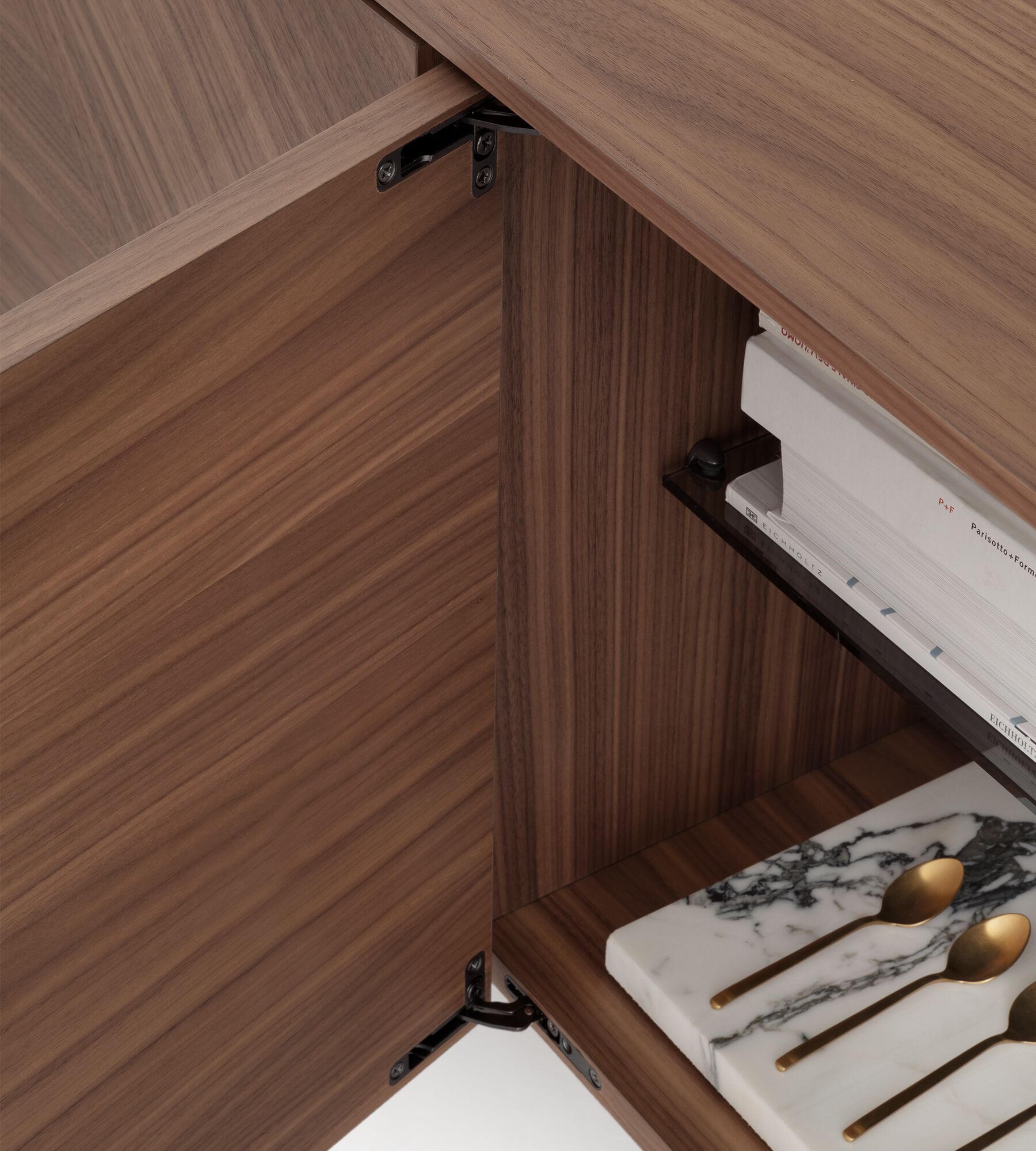 Шкаф из грецкого ореха с распашными дверями Morica Design Haute Couture ARCH-00124489 - Вид №4