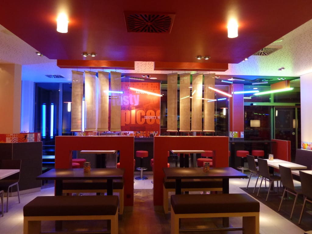 Поликарбонат светодиодный подвесной светильник iGuzzini iSign ARCH-00045095 - Вид №6