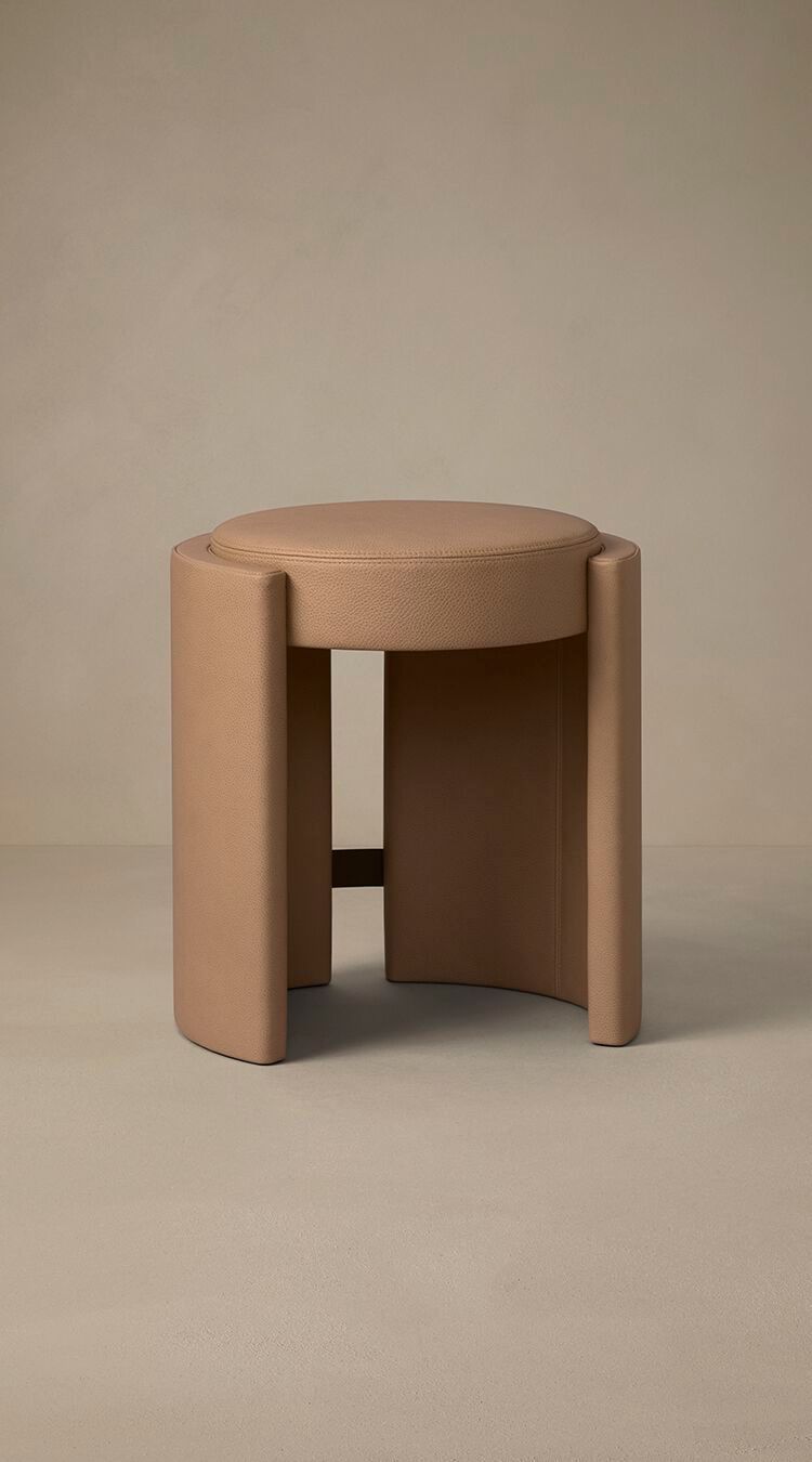 Кожаный мягкий стул Articolo Studios CUFF ARCH-00110001 - Вид №1