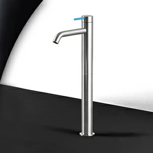 Смеситель для раковины сталь матовая с синей ручкой Toki Radomonte TKI6SCIL16