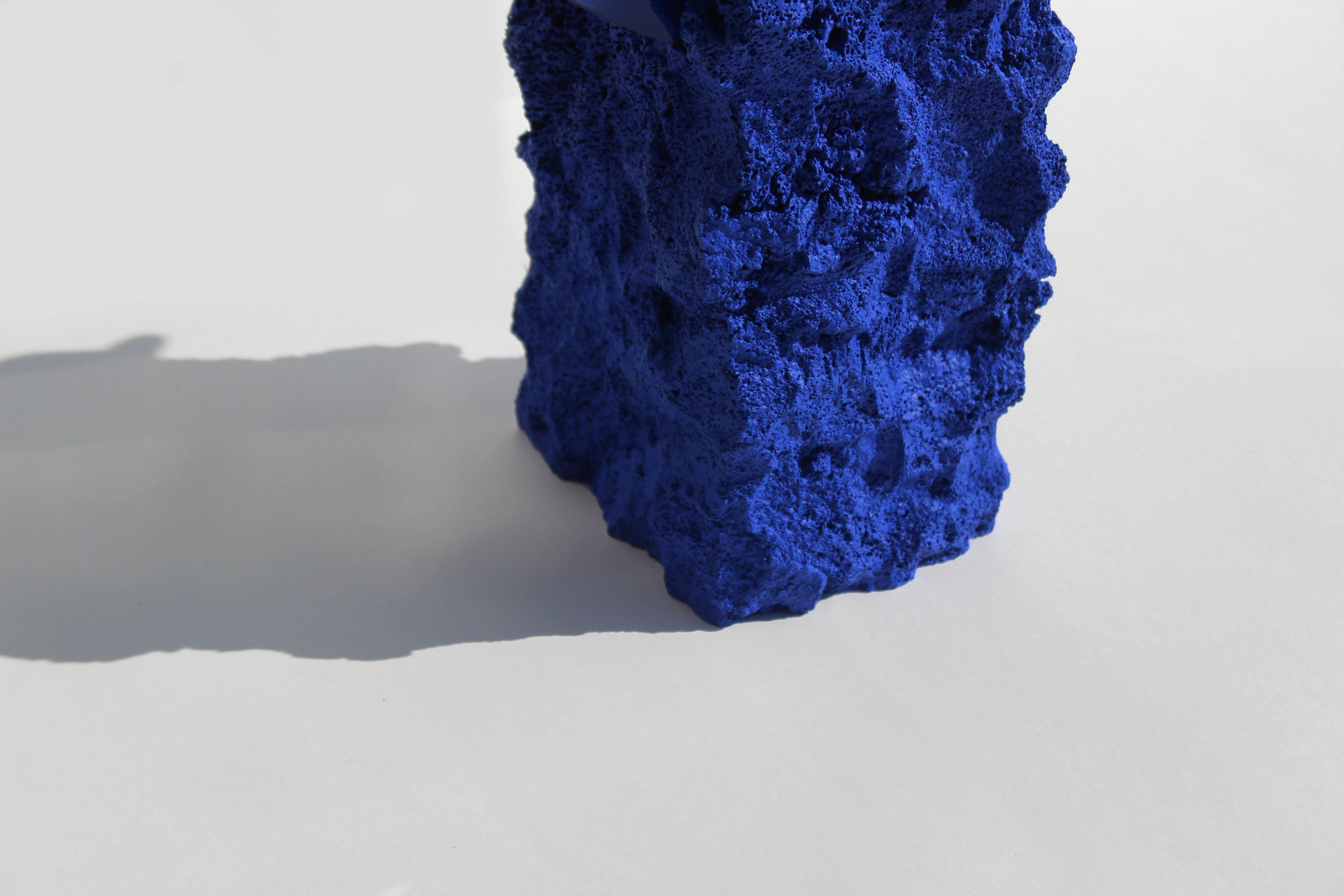 ВАЗа ручной работы из вулканической породы Movimento Gallery Montserrat Piña Benetts ARCH-00040128 - Вид №18