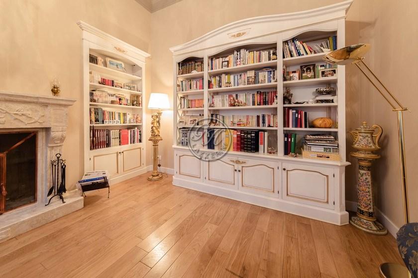 GH LAZZERINI Открытый книжный шкаф из массива дерева sun-id-1380387 - Вид №1