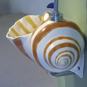 48683 Настенный писсуар, уринал с мушкой Clark Made Urinal