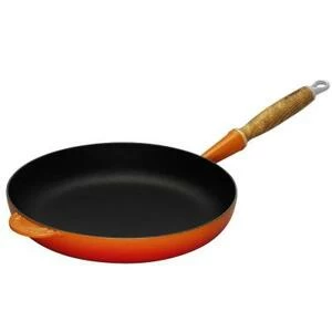 Сковорода чугунная Le Creuset с деревянной ручкой, Ø28 см, оранжевая