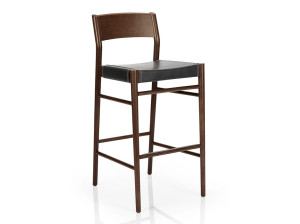 Барный стул из массива дерева