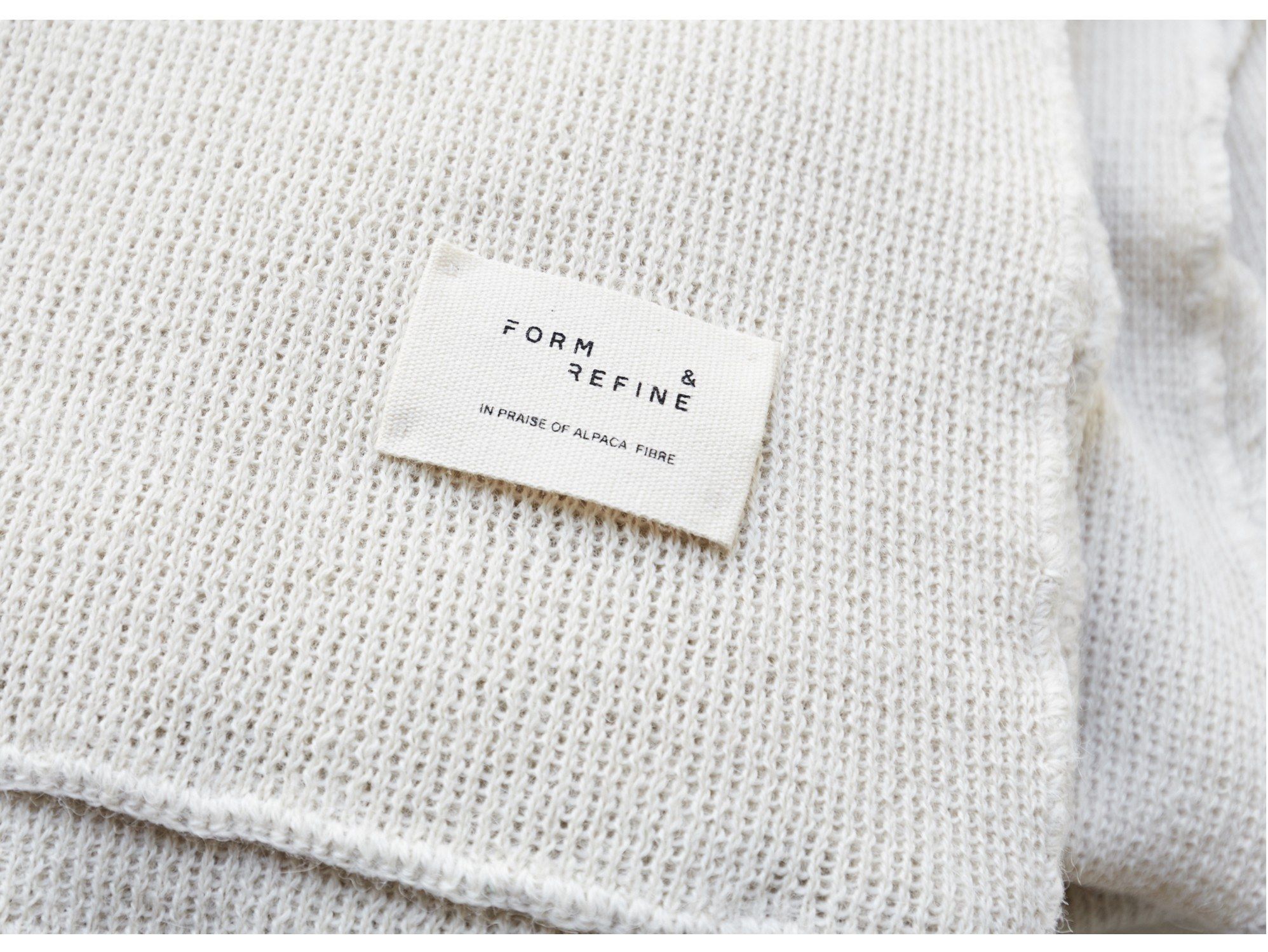 Плед с графическим рисунком из альпаки Form & Refine Aymara ARCH-00079275 - Вид №4