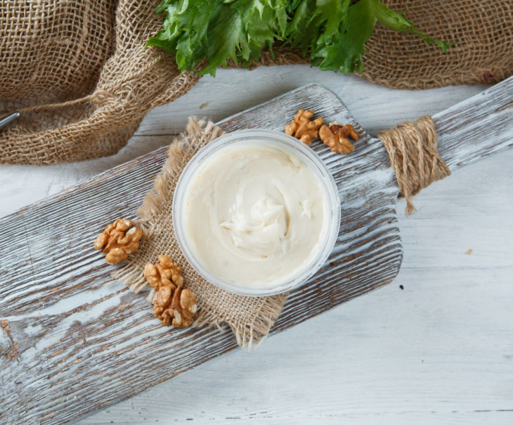 3880 Сыр плавленый с грецким орехом Вкусляндия  - Вид №2