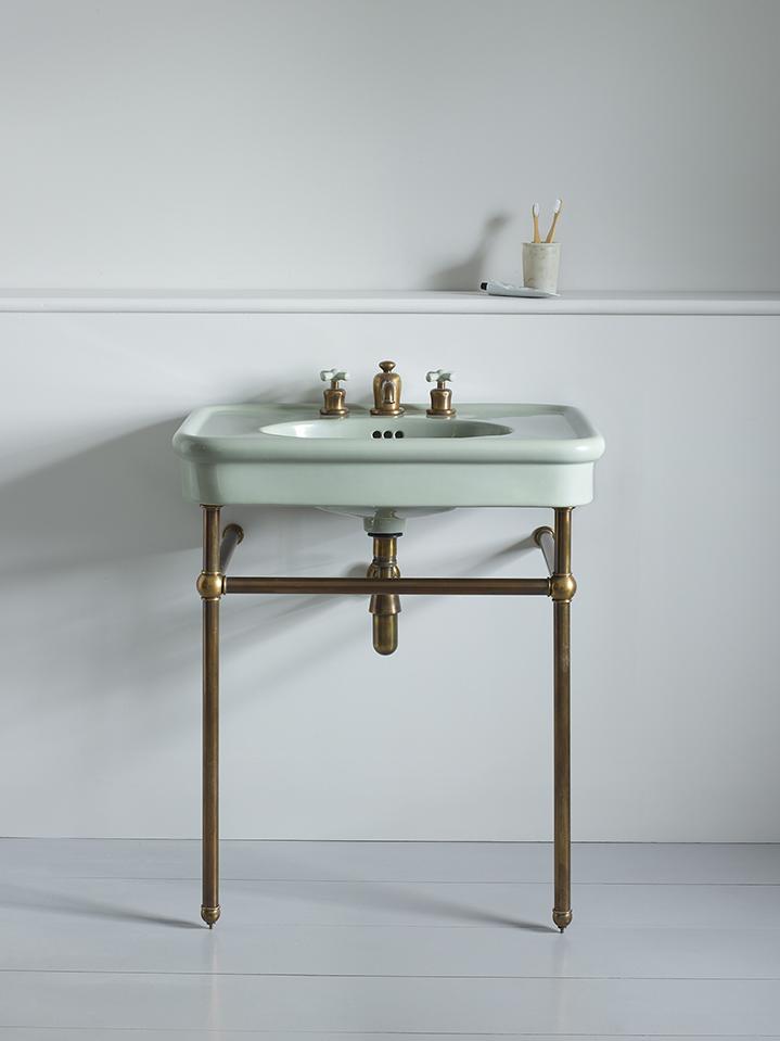 Бассейн Роквелла на каркасе Rockwell The water monopoly sun-id-2132153