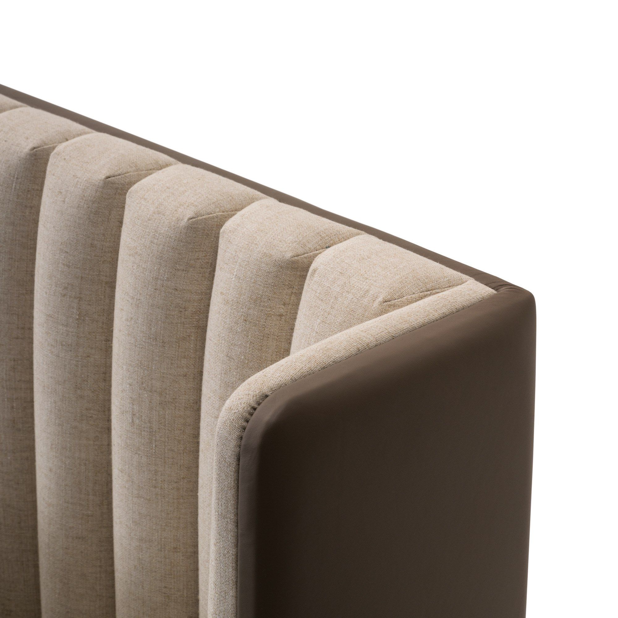 Двуспальная кровать из ткани и кожи с мягким изголовьем Turri Domus ARCH-00029363 - Вид №5