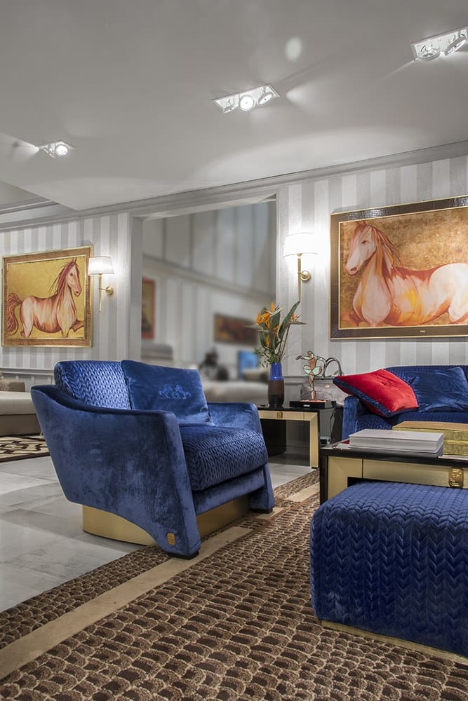 Бархатное кресло Formitalia Muzio ARCH-00133515