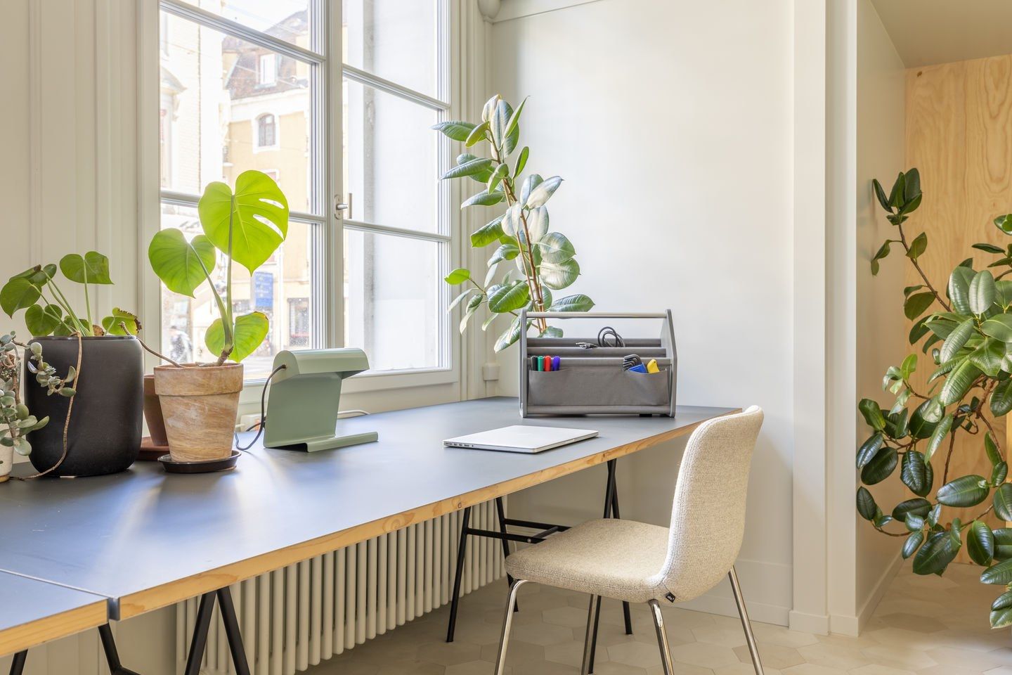 Штабелируемый стул с мягкой тканью VITRA Hal Soft ARCH-00029111 - Вид №11