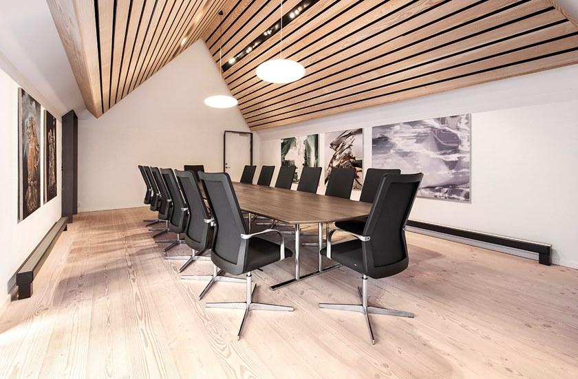 Howe Офисное кресло с регулируемой высотой и подлокотниками Mn1 sun-id-1490582 - Вид №1