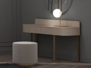 Деревянный туалетный столик