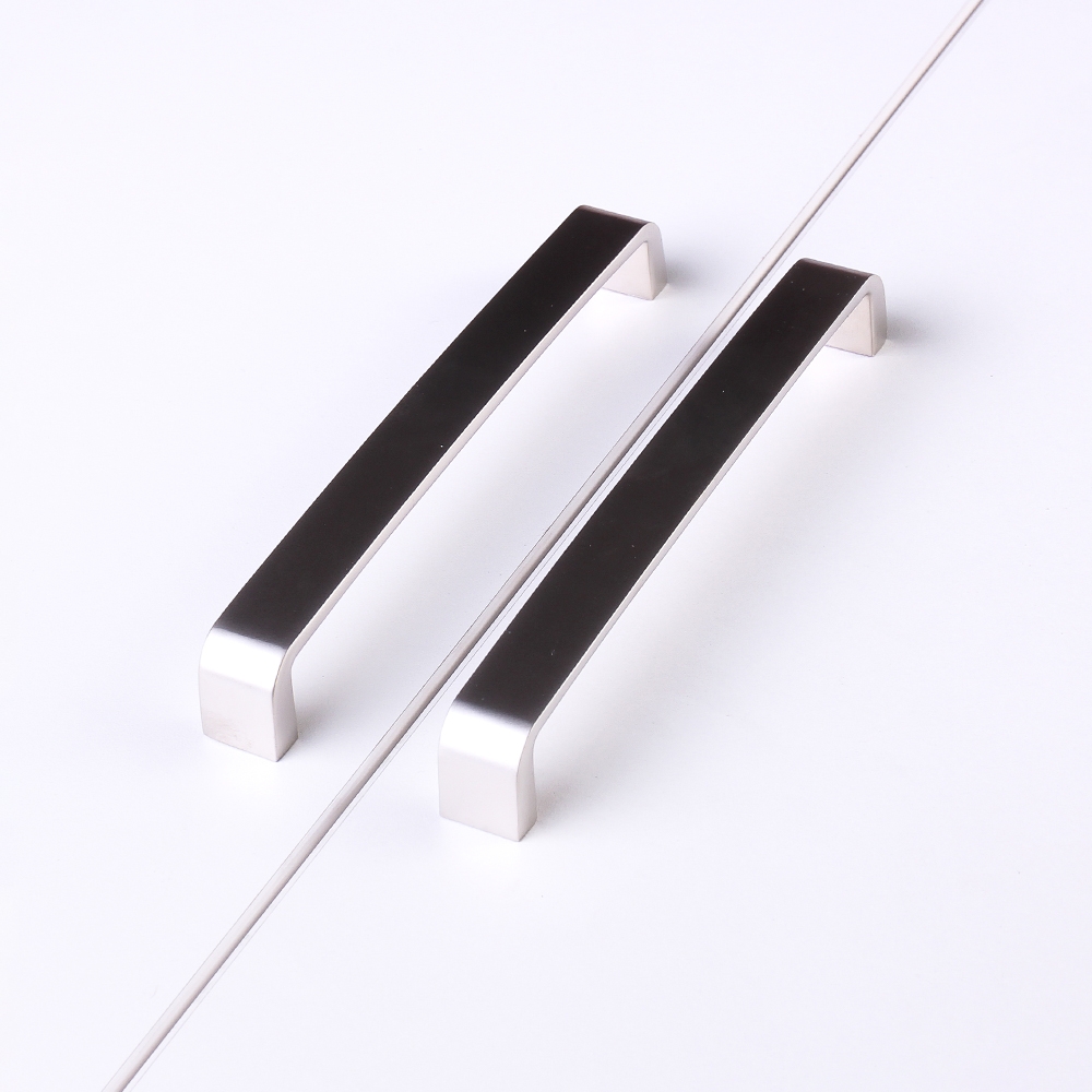 Мебельная ручка  Скоба, 17x168x25 мм, никель LJPS0159 Public Steel Россия  - Вид №1