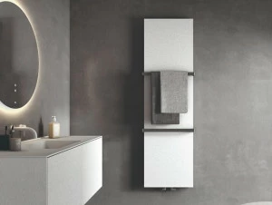 Fiora Настенный полотенцесушитель с горячей водой Celsius