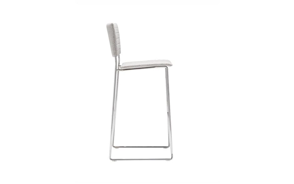 Штабелируемый табурет с мягкой подкладкой Andreu World SIT BQ1203 / BQ1204 ARCH-00042298 - Вид №2