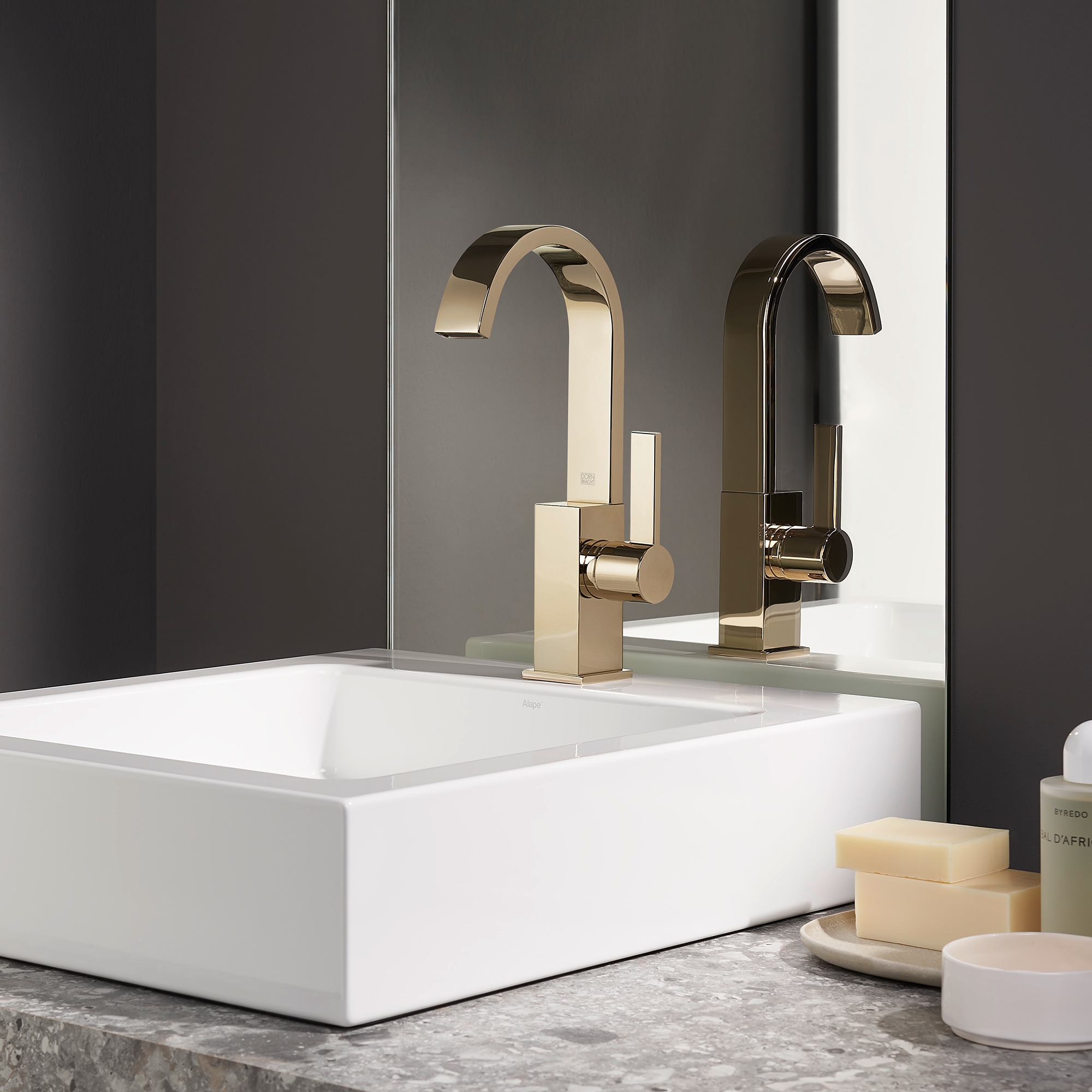 MEM Смеситель для раковины, однорычажный, с донным клапаном - Хром 33502782-00 DornBracht - Вид №1