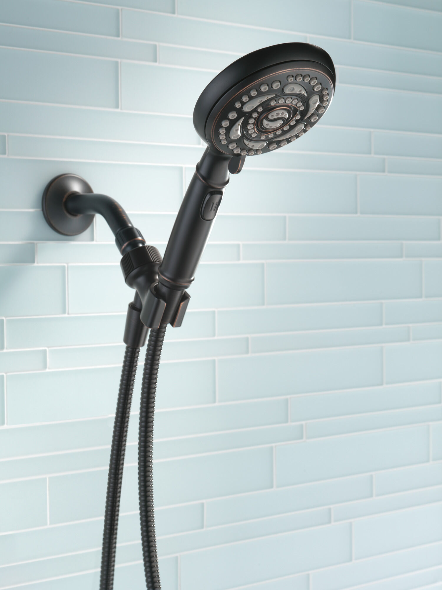 7 Настройка ручного душа Delta Faucet 75704OB - Вид №10