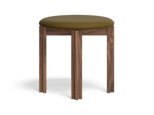 Дубовый табурет