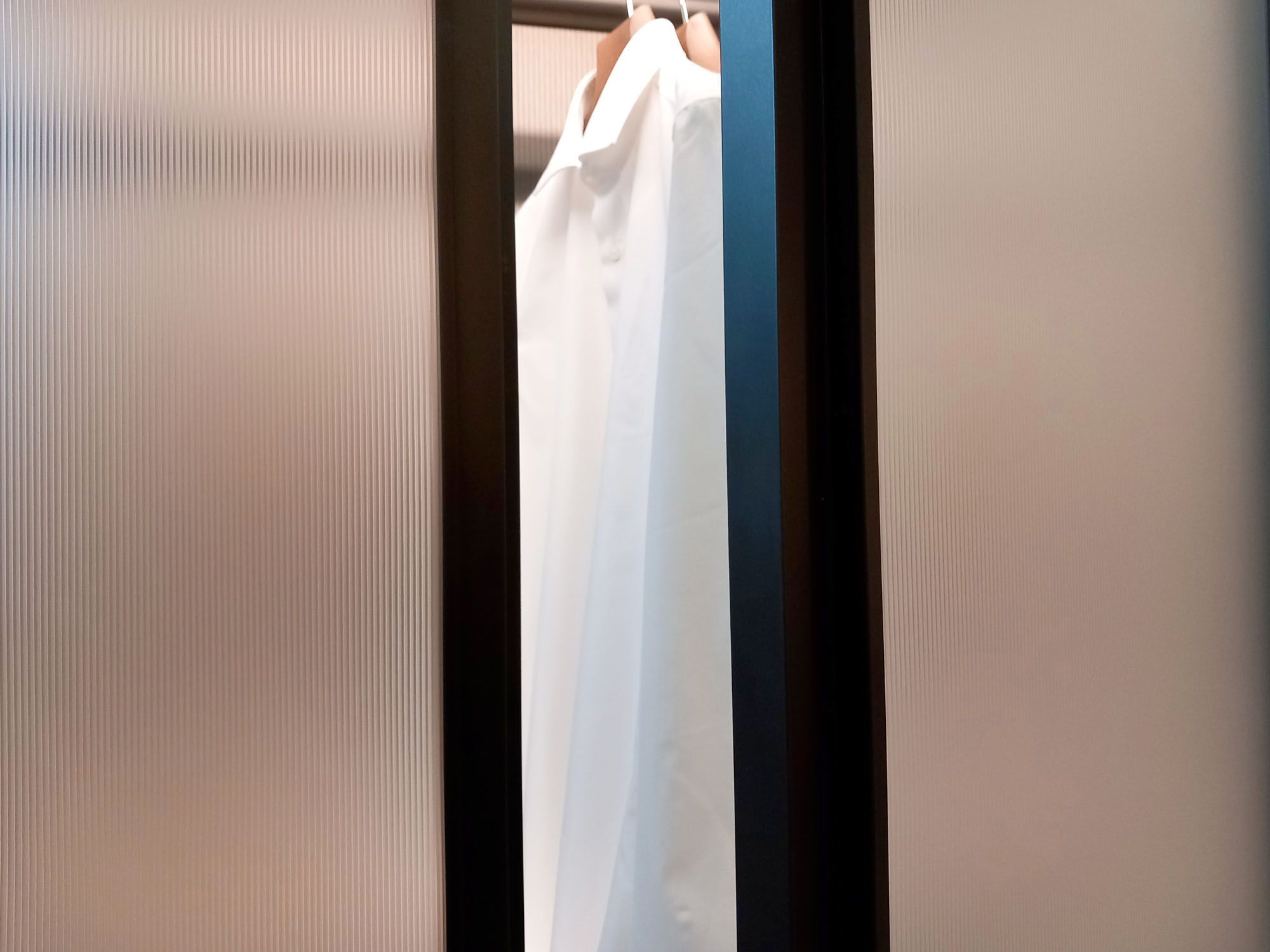 Матовое украшенное стекло Madras® Madras® linear Texturized ARCH-00027959 - Вид №6