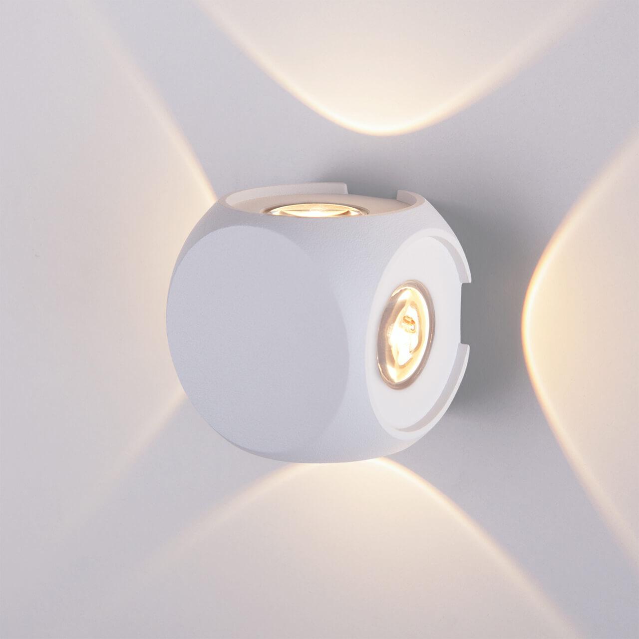 Уличный настенный светильник светодиодный 6х6,5х6,5 см белый Techno LED 4690389147722 ELEKTROSTANDARD - 00-3898450 Белый  - Вид №1