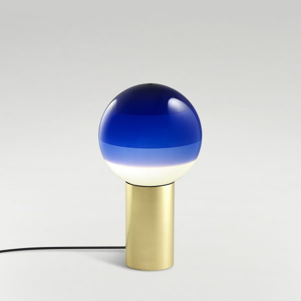 072889 Настольный светильник M синий-латунь Marset Dipping Light  - Вид №4