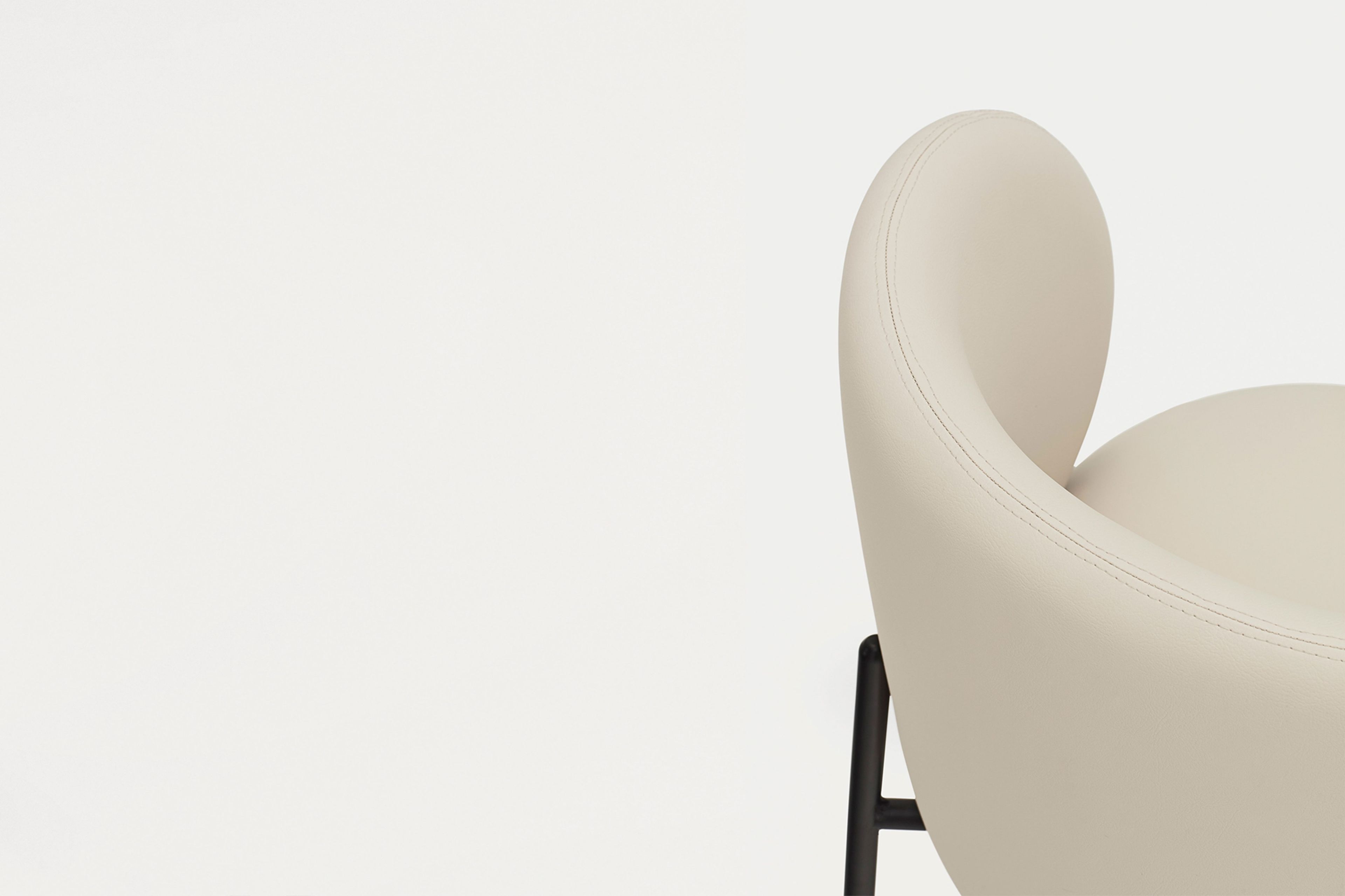 Стул из искусственной кожи с подлокотниками TEULAT Mogi ARCH-00118230 - Вид №13