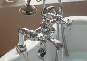 Gentry Home Смеситель для раковины от центра к центру 2 отверстия под смеситель 200 мм Chelsea Темный никель GH102102 - Вид №1