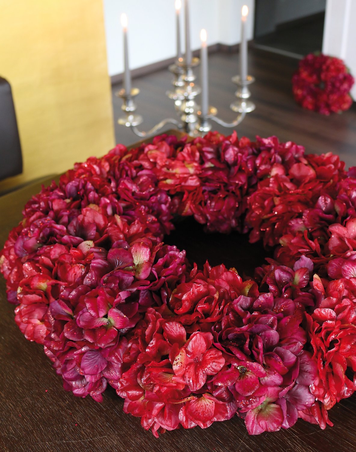 2010 432 a3 Искусственный венок из гортензии с глиттером, Ø 55 см, бордово-золотой H-andreas  - Вид №16