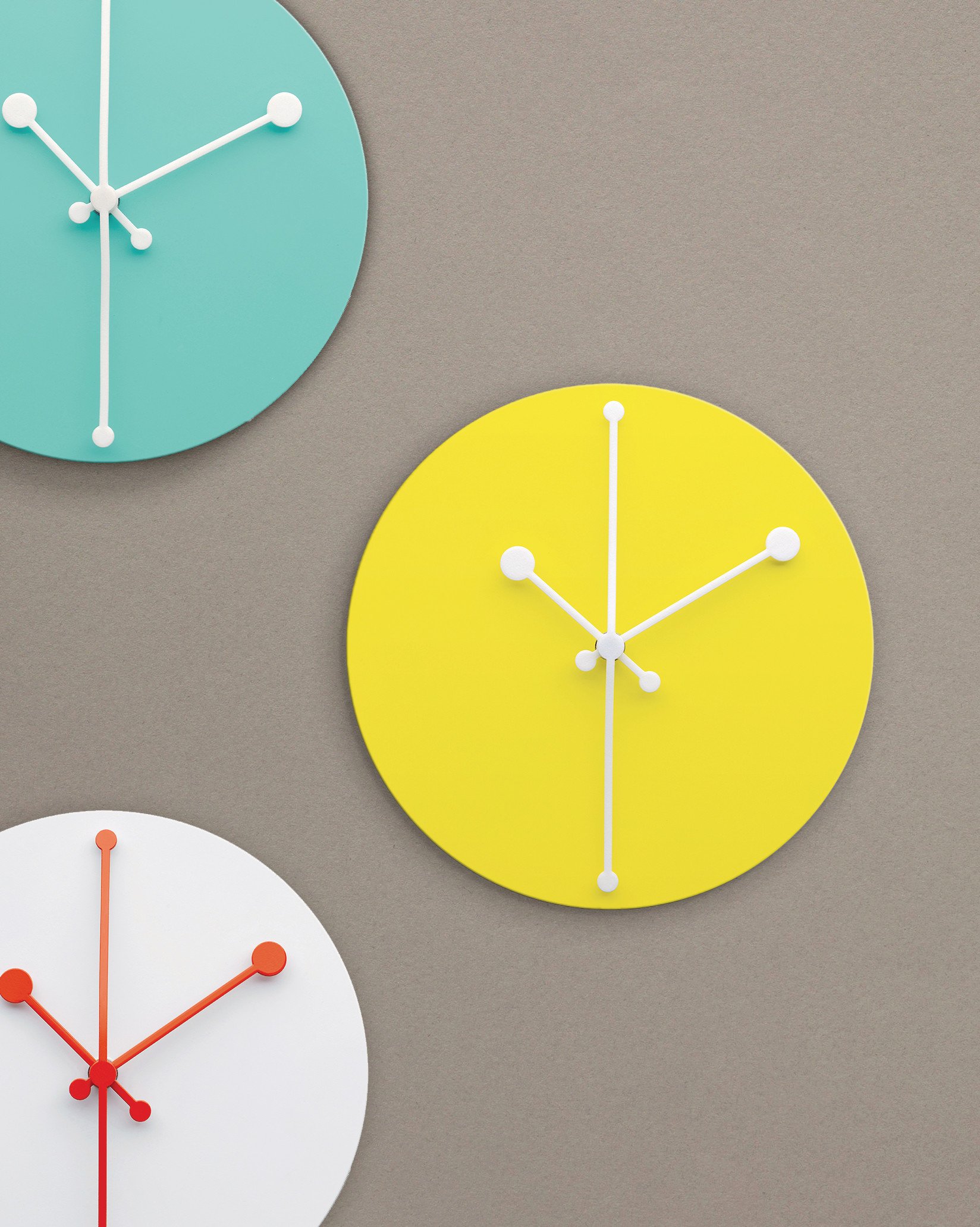 Часы настенные Alessi Dotty Clock ABI11 - Вид №2