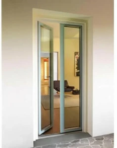 CARMINATI SERRAMENTI Распашная дверь из дерева и стекла с тройным остеклением Vitrum system