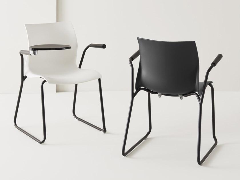 Segis Стул на санках с подлокотниками Nami S0107 b - Вид №1