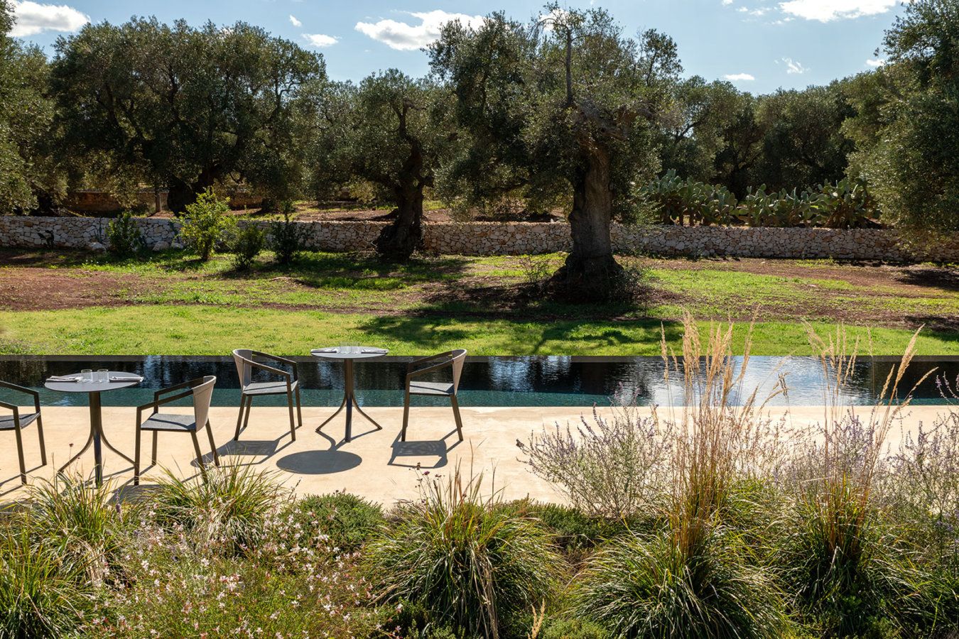 Садовый стол с алюминиевым основанием и столешницей HPL MY YOUR Push ARCH-00004467 - Вид №1