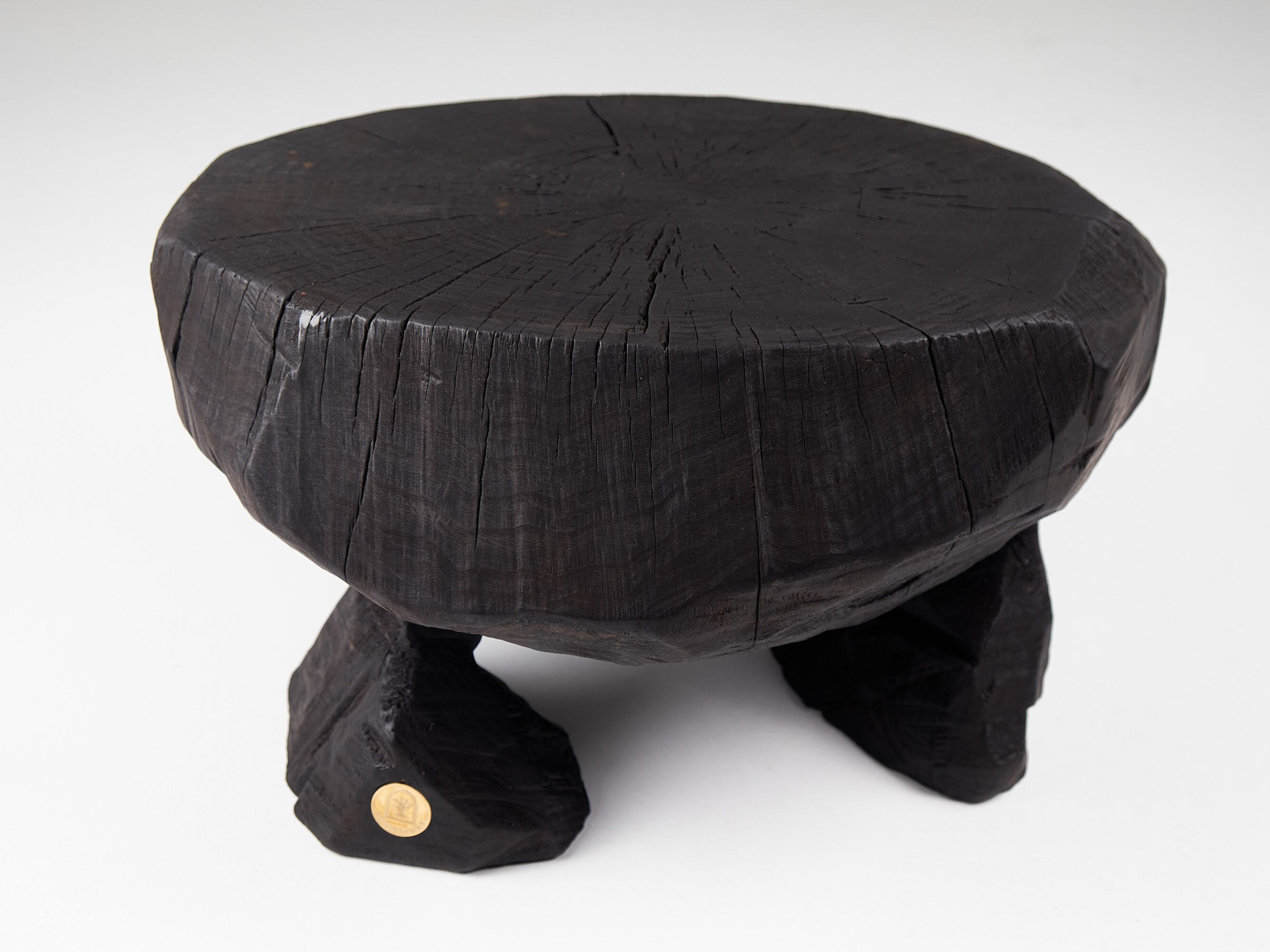 Круглый журнальный столик из дуба Logniture Jownik ARCH-00052720