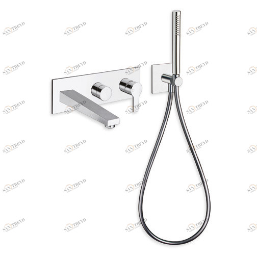 CRIDI102 Внешние части смесителя для ванны / душа для CRICS100 (правая сторона) - CRICS101 (левая сторона) с переключателем на 2 выпускных отверстия, гибким шлангом LONG LIFE, ручным душем против известкового налета и металлической пластиной Cristina Rubi CRISTINA Rubinetterie 