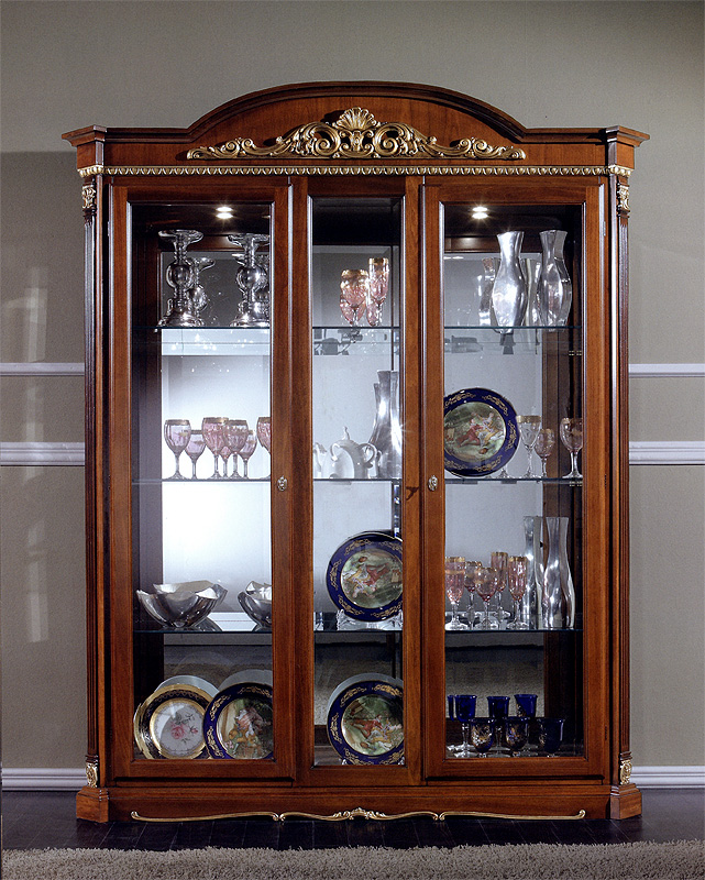 Витрина  GUERRA VANNI 2012/RIN 